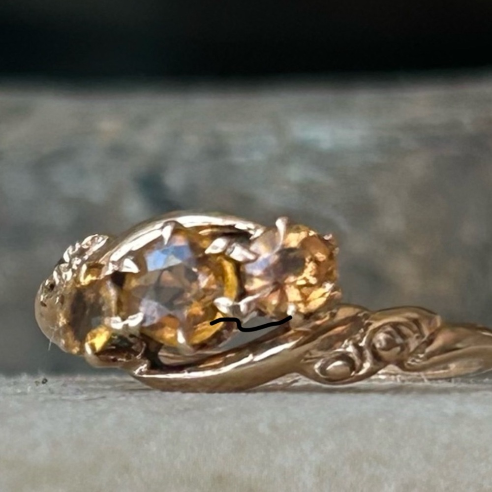 Antique 14k Citrine Ring - Picture 3 of 11